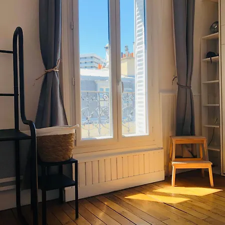 15 Lourmel Appartement *